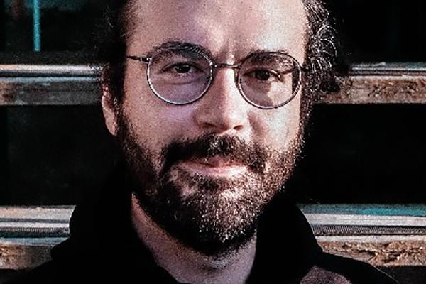 Kivanç Tatar
